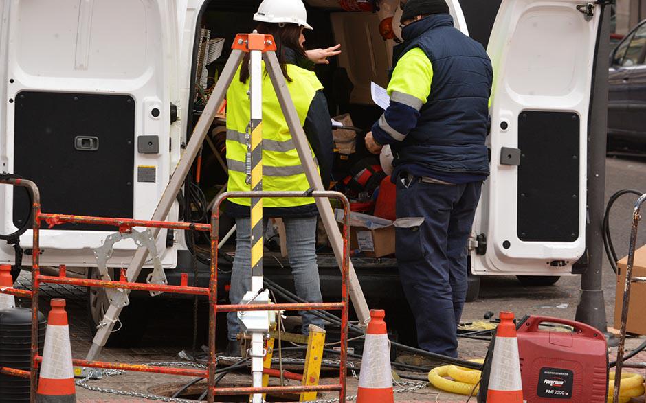 comment déboucher une douche Bois-Colombes